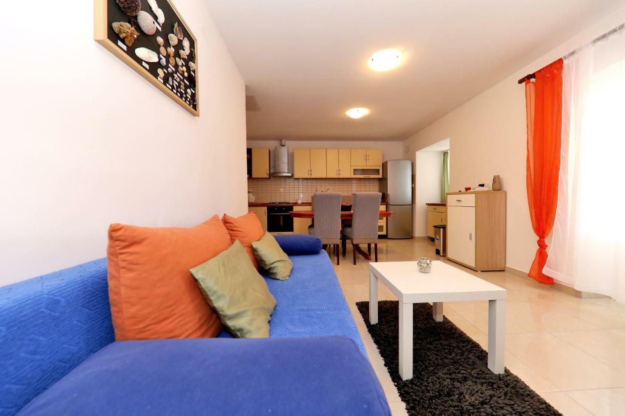 Apartments Anka Rtina Buitenkant foto